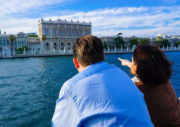 Istanbul: Bosphorus Sightseeing Cruise With Sunset Option - Frequently Asked Questions