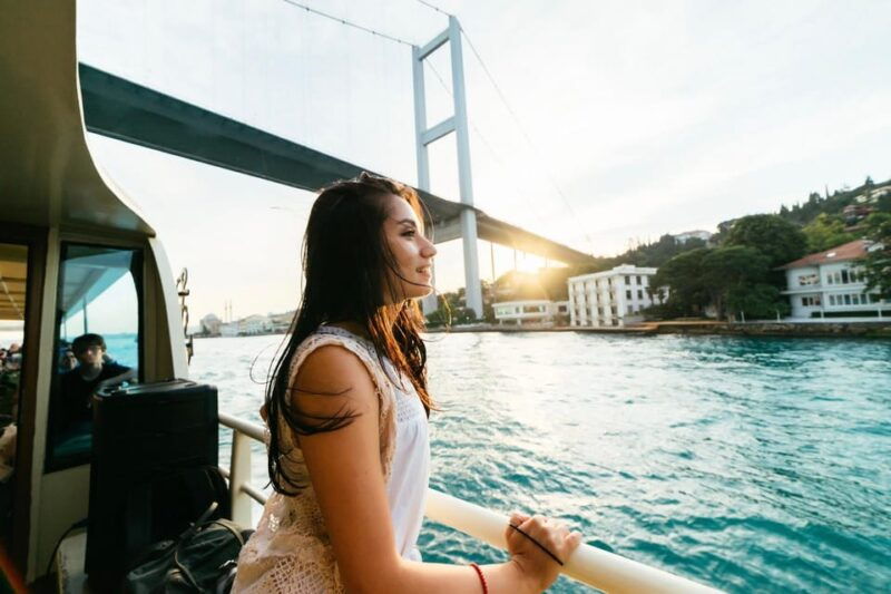 Istanbul: Bosphorus Strait Sightseeing Cruise & Audio Guide - Good To Know