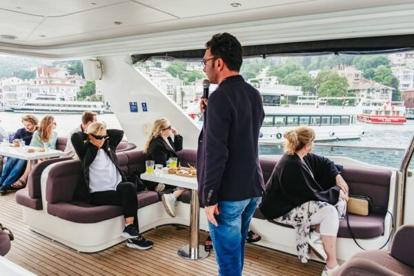 Istanbul: Bosphorus Sunset Cruise on a Luxurious Yacht - Booking Process
