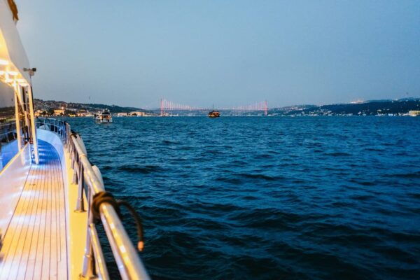 Istanbul: Bosphorus Sunset Cruise on a Luxurious Yacht - Frequently Asked Questions