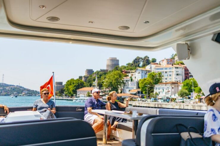 Istanbul: Bosphorus Yacht Cruise With Stopover on Asian Side - Activity Highlights