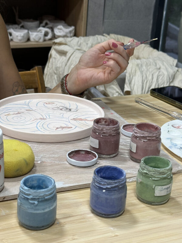 Istanbul: Ceramic Painting Workshop, Dry in 10 Minutes - What the quick drying changes