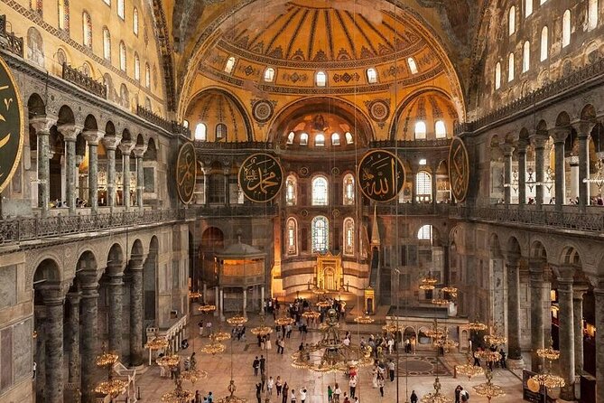 Istanbul Classics With Hagia Sophia, Blue Mosque, Topkapı Palace & Grand Bazaar - Indulge in Istanbuls Rich History and Culture