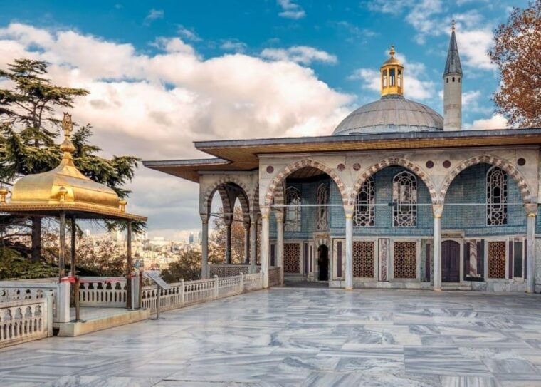 Istanbul Combo: Topkapi Palace & Hagia Sophia Museum - FAQ