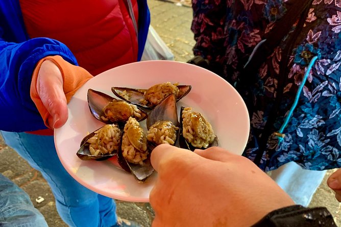 Istanbul Cross-Continental Food Tour Including Tastings, Public Transportation - Meeting and Cancellation Policy