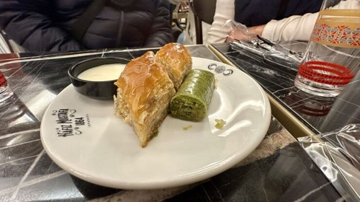 Istanbul Culinary Tour: Local Tavern and Gourmet Street Food - Experience Highlights