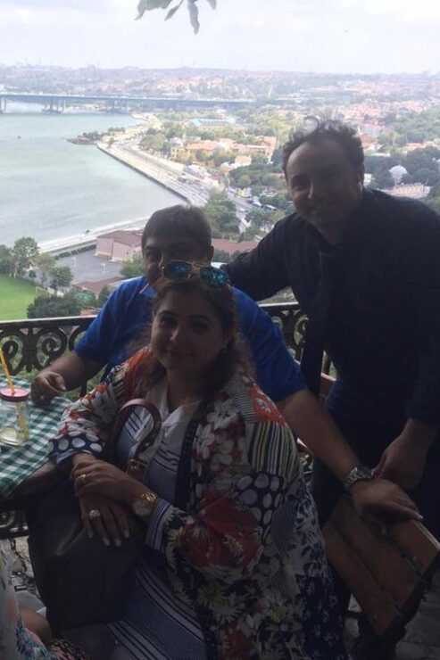 Istanbul Daily Tour: English-Speaking Driver - Key Points