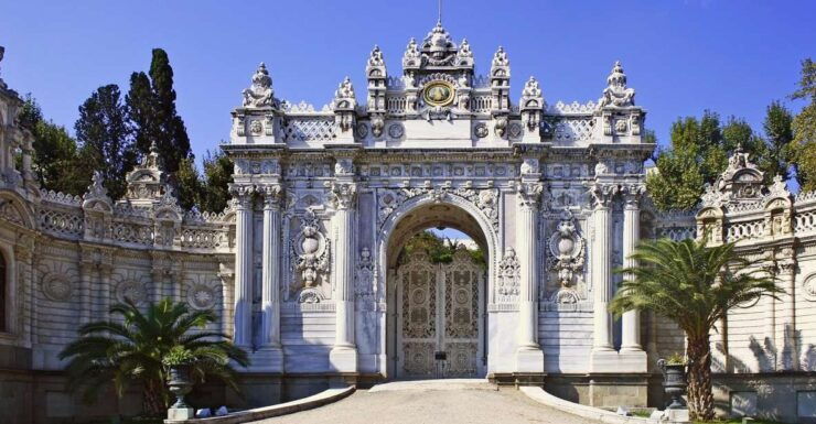 Istanbul: Dolmabahce Palace and Grand Bazaar Tour - Tour Highlights