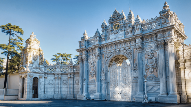 Istanbul: Dolmabahçe Palace Entry Ticket With Guided Tour - Nearby Attractions