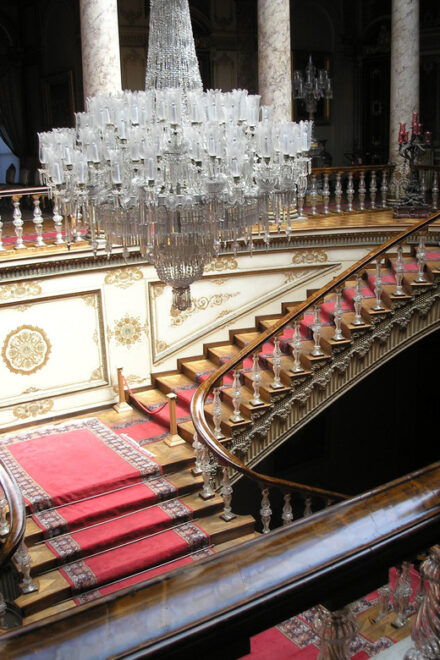 Istanbul: Dolmabahce Palace & Harem Skip-the-Line Entry - Accessibility Features