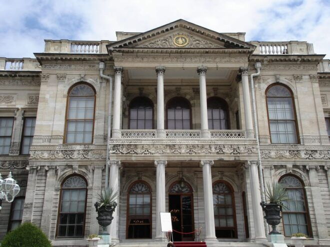 Istanbul: Dolmabahce Palace & Harem Skip-the-Line Entry - Customer Ratings Overview