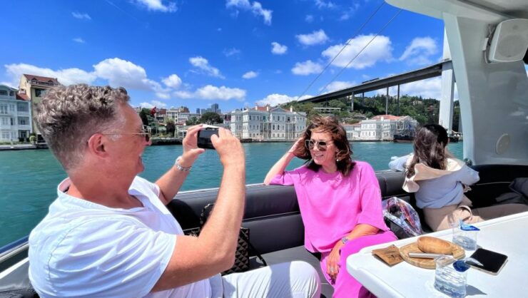 Istanbul: Dolmabahce Palace Tour and Bosphorus Yacht Cruise - Tour Details