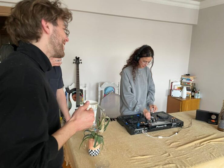 Istanbul: Electronic Music Workshop & Culture From Local DJ - Instructors Background