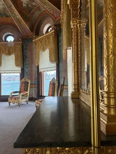 Istanbul: Explore Europe and Asia by Guided Bus and Boat - An In-Depth Look at the Tour Experience