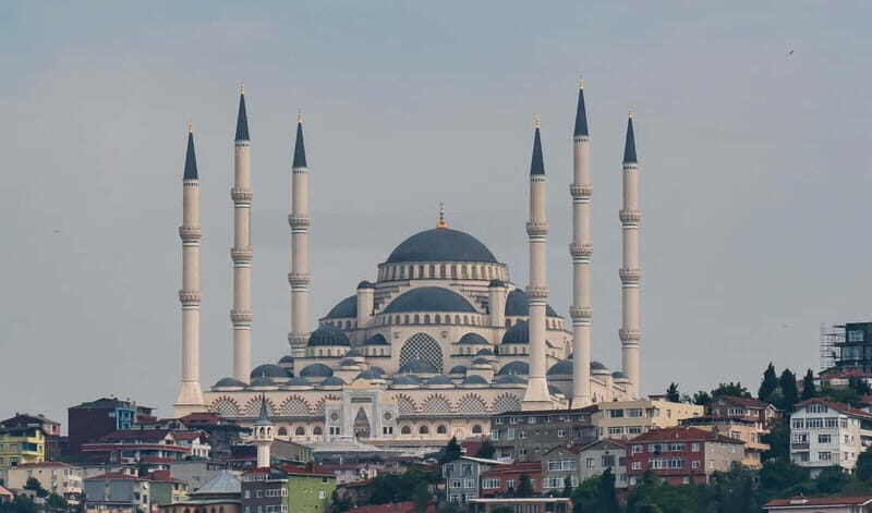 Istanbul: Explore Istanbul Asian Continent - An In-Depth Look at the Experience