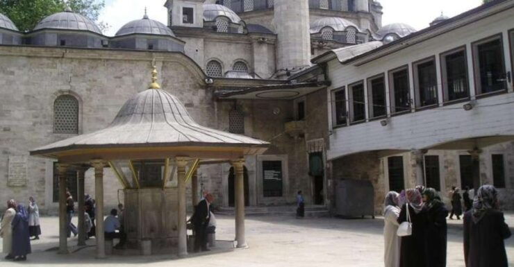 Istanbul: Eyup – The Ottoman District Walking Tour - Pickup Information