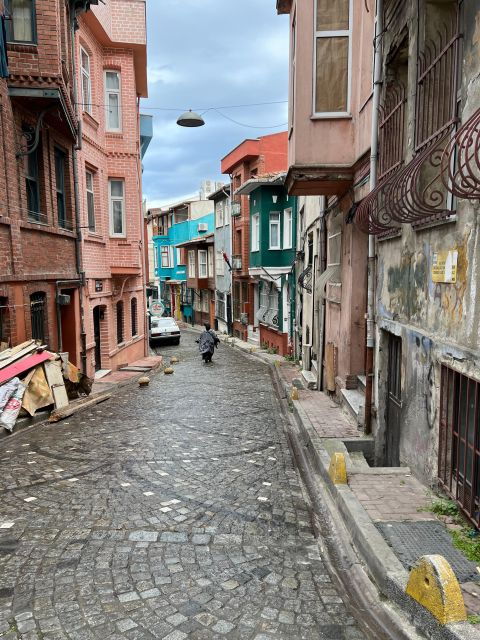 Istanbul: Fener, Balat, Old Greek and Jewish Quarter Tour - Transportation & Practical Details