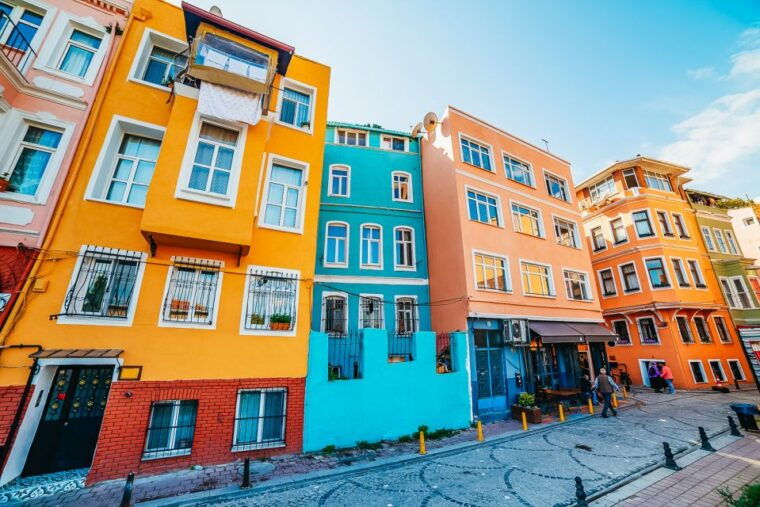 Istanbul: Fener, Balat, Old Greek and Jewish Quarter Tour - Authentic Experiences and Review Insights