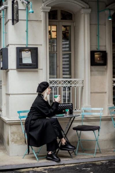 Istanbul: First-Day Walking Tour With Tea and Simit - Tips for First-Time Visitors