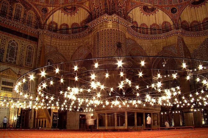 Istanbul Full Day Classic Old City Tour - Grand Bazaar: Souvenir Browsing