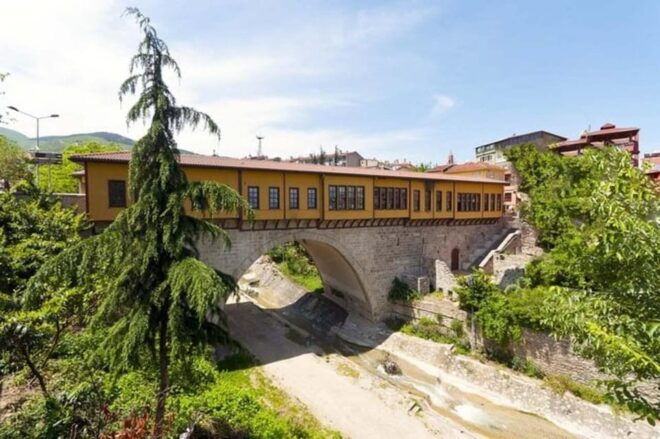 Istanbul: Full Day Guided Bursa Tour With Cable Car - Included Services