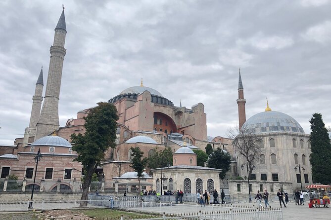 Istanbul Full Day Highlights Tour - Top Attractions in Istanbul