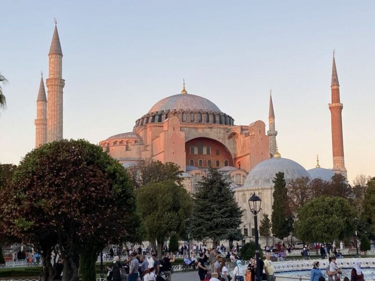 Istanbul: Full-Day Imperial & Asia Small Group Tour - Tour Overview