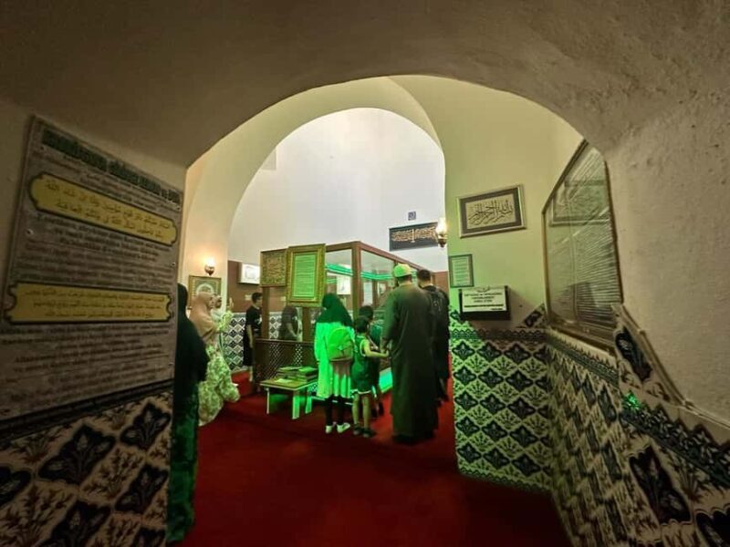 Istanbul: Full Day Islamic Sahaba /Heritage Tour with Lunch - FAQ