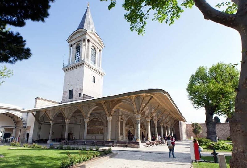 Istanbul: Full Day Private Guided Tour for Iconic Landmarks - FAQ