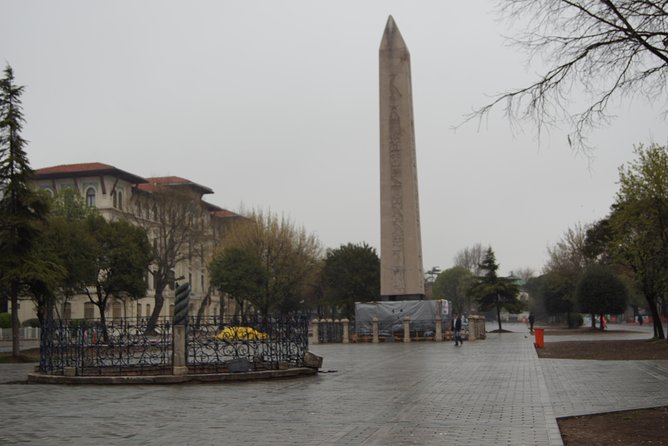 Istanbul Full Day Old City Guided Tour ( Shared) With Lunch - Group Size and Price