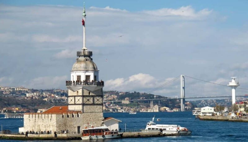 Istanbul: Guided Bosphorus Cruise & Golden Horn Bus Tour - A Deep Dive Into the Experience