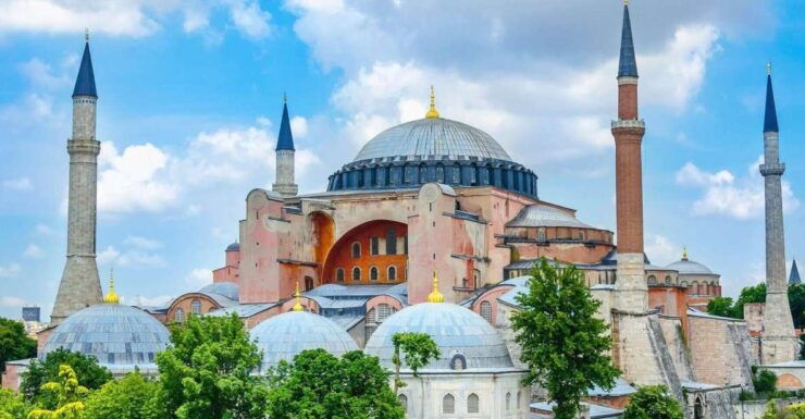 Istanbul: Hagia Sophia 1-hour Guided Tour - Skip the Line Access and Live Guide