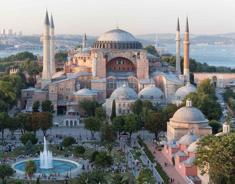 Istanbul: Hagia Sophia and Blue Mosque Tour with Tickets - Good To Know