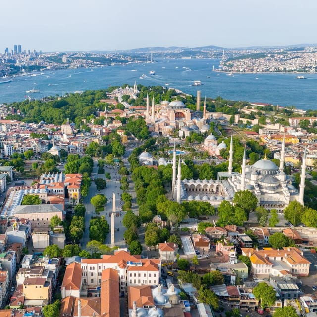 Istanbul: Hagia Sophia, Blue Mosque, and Topkapi Palace Tour - Istanbul: Hagia Sophia, Blue Mosque, and Topkapi Palace Tour – A Detailed Look