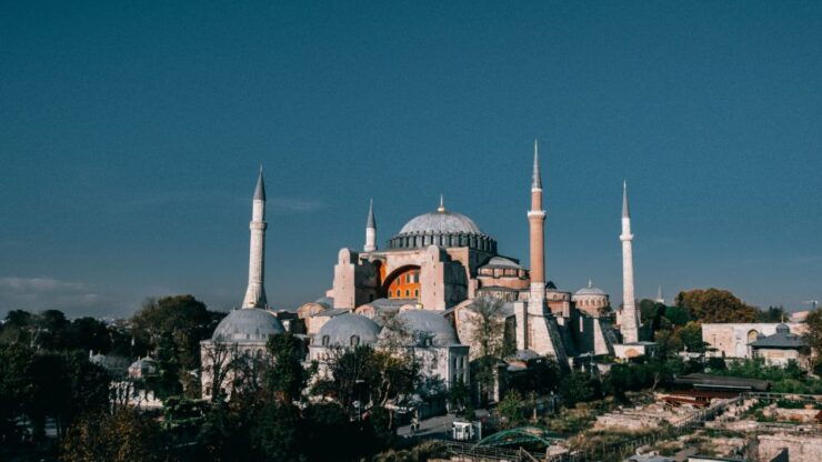 Istanbul: Hagia Sophia, Blue Mosque, Cistern & Bazaar Tour - Tour Details
