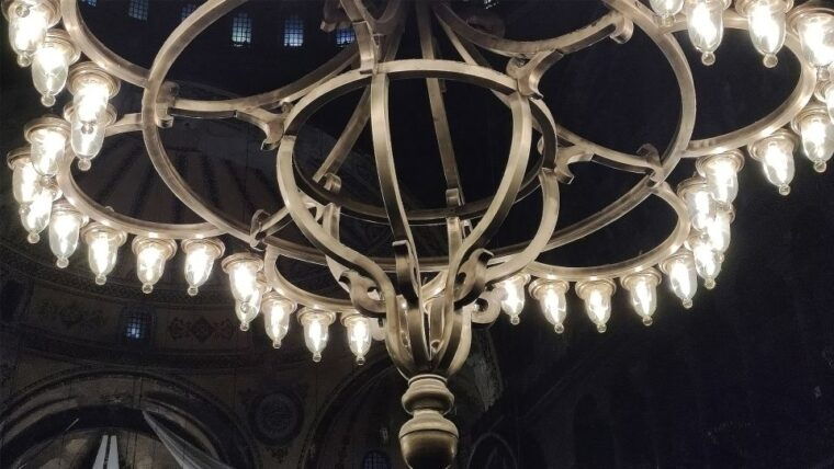 Istanbul: Hagia Sophia Guided Tour - Who Should Consider This Tour?