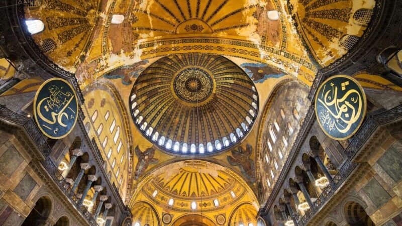 Istanbul: Hagia Sophia Guided Tour with Skip-the-Ticket-Line - What to Expect on the Tour