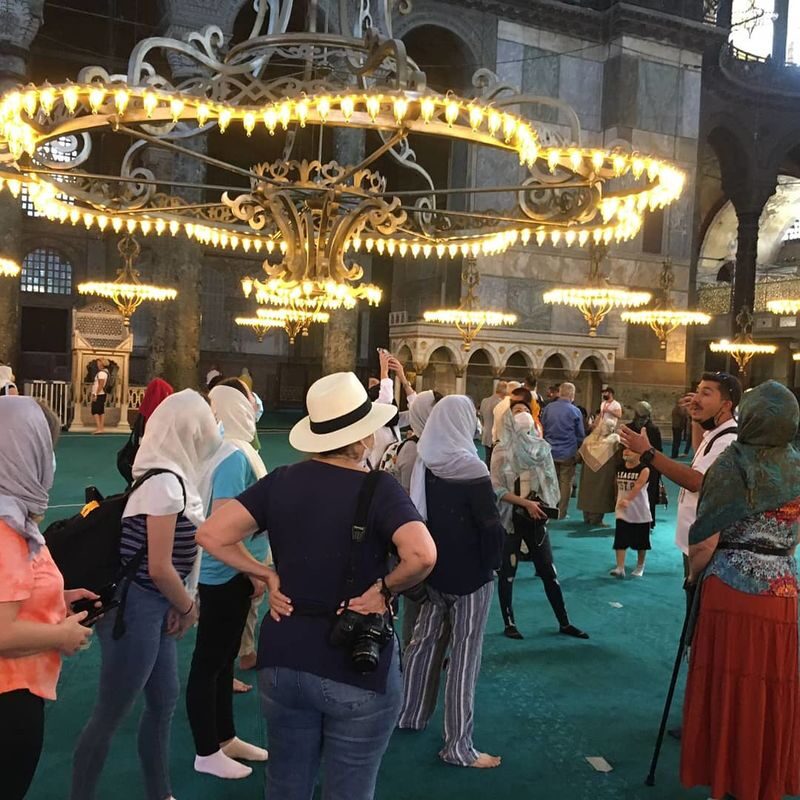 Istanbul Hagia Sophia Half-Day Skip-the-Line Tour - Topkapi Palace: allow for a significant extra cost