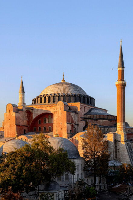 Istanbul: Hagia Sophia Mosque and Museum Skip-The-Line Combo - Amenities Offered