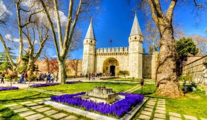 Istanbul: Hagia Sophia, Topkapi & Mosque Small Group Tour - Tips for Tour Participants