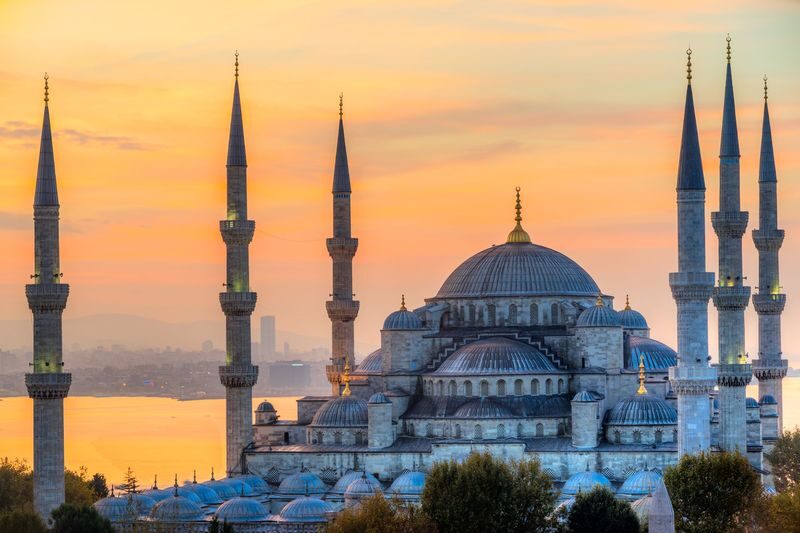 Istanbul Half-Day Guided Architecture Tour - A half-day name, with a longer-day possibility