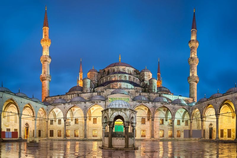 Istanbul Half-Day Guided Architecture Tour - Topkapi Palace: worthwhile, but check what is open