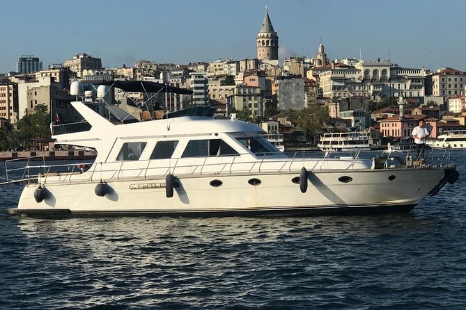 Istanbul Luxury Private Yacht Tour - 2 Hours - Landmarks and Mansions