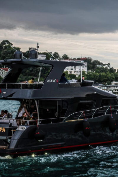 Istanbul Luxury Yacht Tour: Enjoy a Day or Sunset Cruise - Additional Details