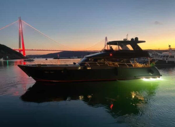 Istanbul Luxury Yacht Tour: Enjoy a Day or Sunset Cruise - Frequently Asked Questions