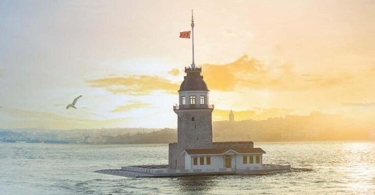 Istanbul: Maidens Tower Entry Ticket With Audio Guide - Key Points