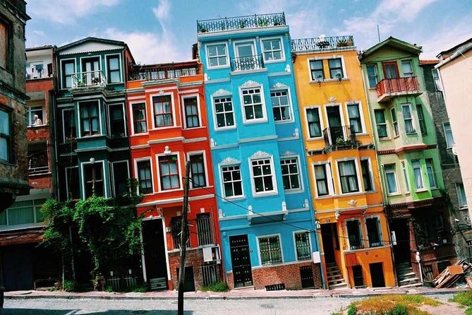 Istanbul Modern Art Small-Group Tour With Admission Ticket - Questions