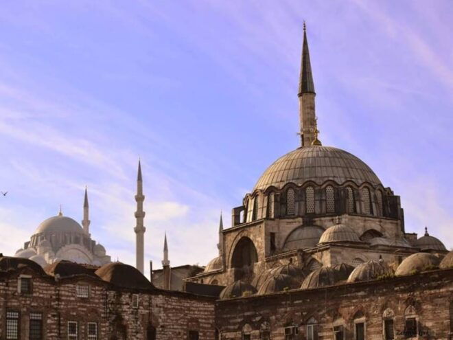 Istanbul Modern City Tour With Bosphorus Boat & Dolmabahce - Tour Experience