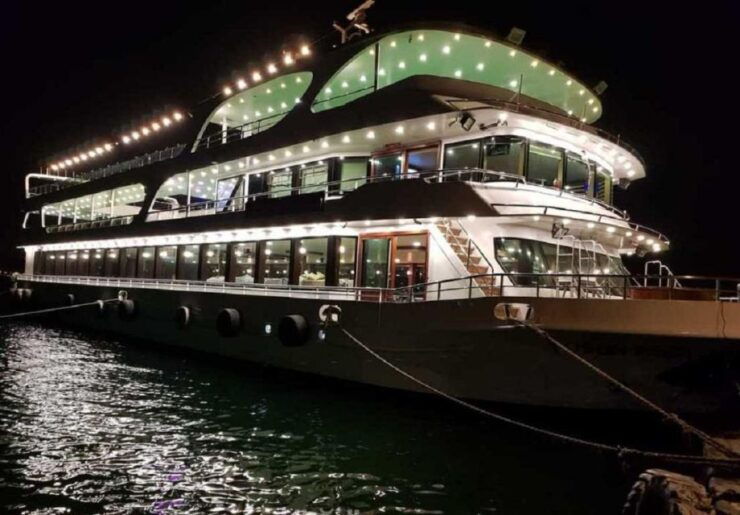 Istanbul: New Year's Eve Cruise With Gala Dinner and Drinks - Activity Details