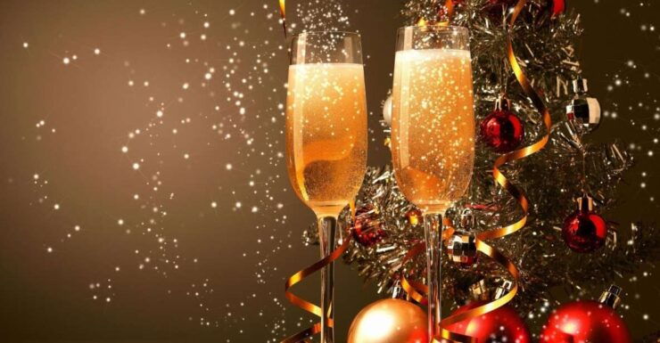 Istanbul: New Year's Party Cruise With Dinner and Drinks - Experience Highlights